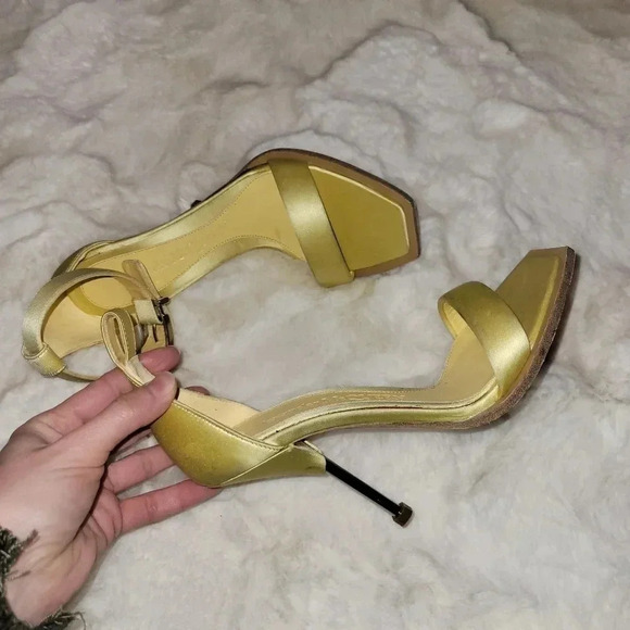Alexander McQueen Satin Yellow Ankle Strap Sandals Heels READ 36 6 - Picture 11 of 11